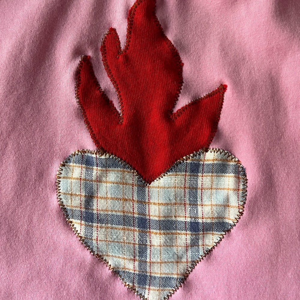 1/1 Flaming heart appliqué turtleneck - Picture 3 of 4